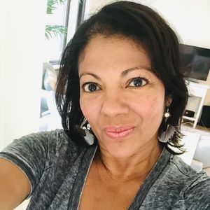 Meet your Posher, Sandra